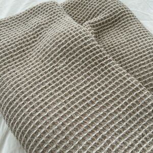 Pottery barn waffle blanket
